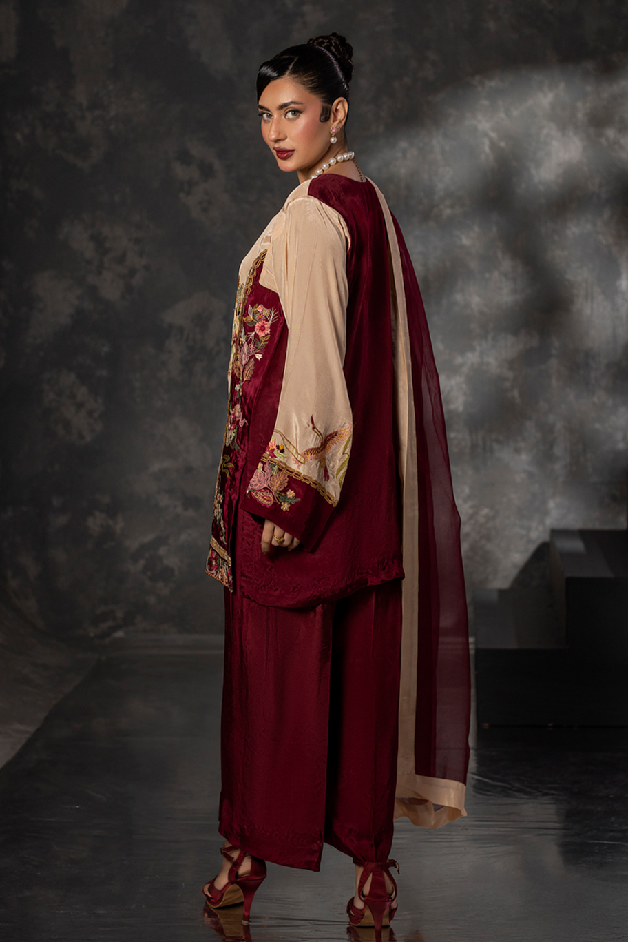 Crane Whisper (3 PC Stitched)