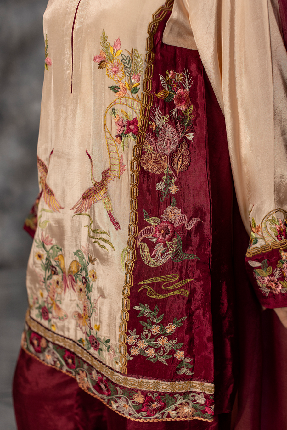 Crane Whisper (3 PC Stitched)