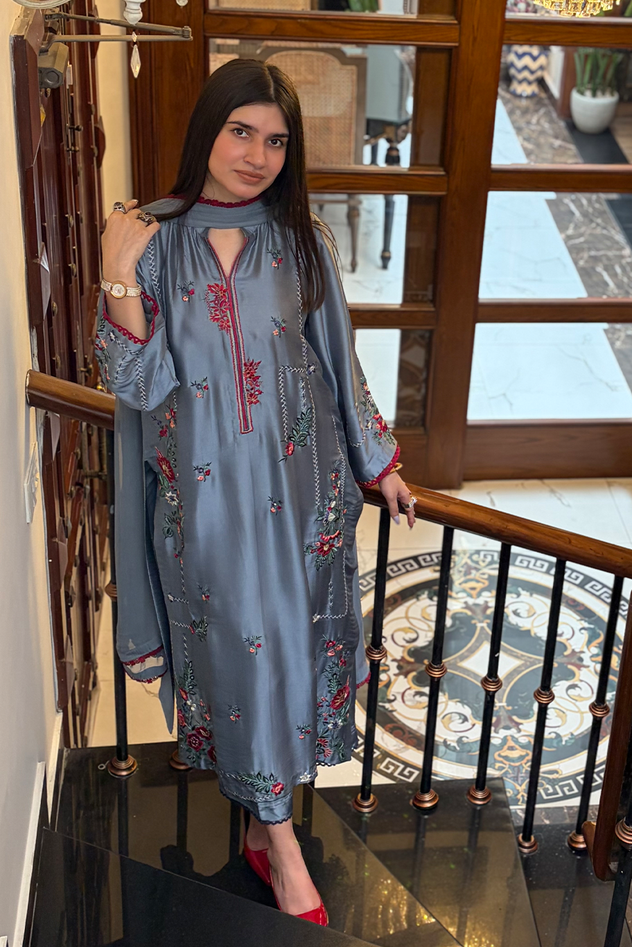 Buy Formal Dresses Online | White Raw Silk Semi Formal Outfit